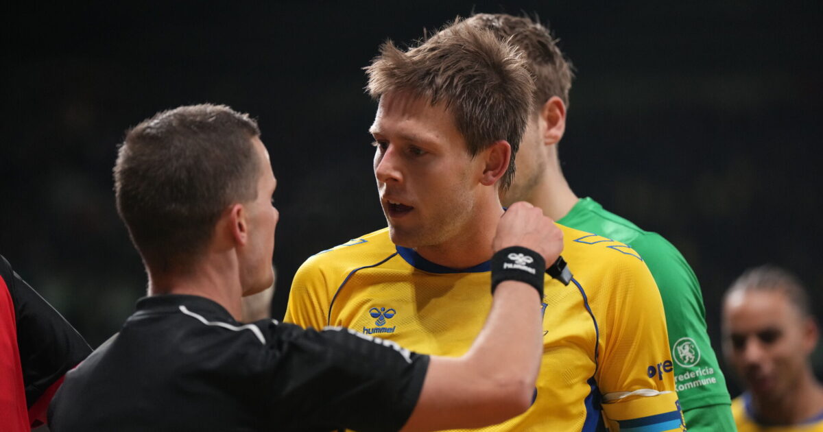 Pisse-hamrende pinligt: Vallys begræder choknederlag Foto: Sebastian Elias Uth/Ritzau Scanpix