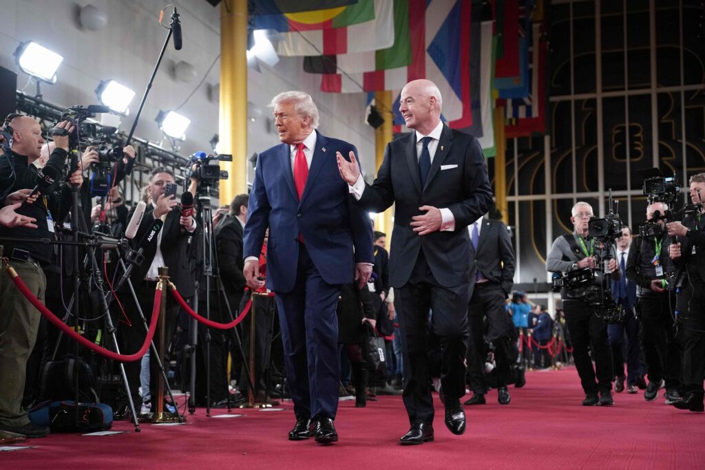 Donald Trump med Gianni Infantino.