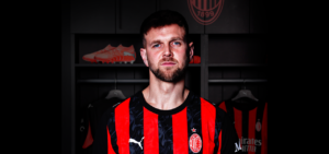 Niclas Füllkrug i en AC Milan-trøje