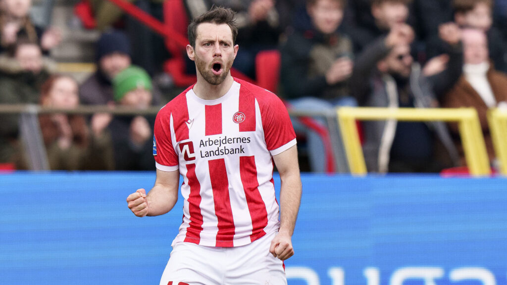 Louka Prip jubler over scoring i AaB.