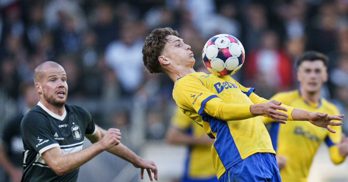 Eksklusivt: Sportschef kritiserer Superligaens tv-model Der burde være en jævnere model for tv-penge i Superligaen og mellem rækkerne, mener dans sportschef.
Foto: Liselotte Sabroe/Ritzau Scanpix