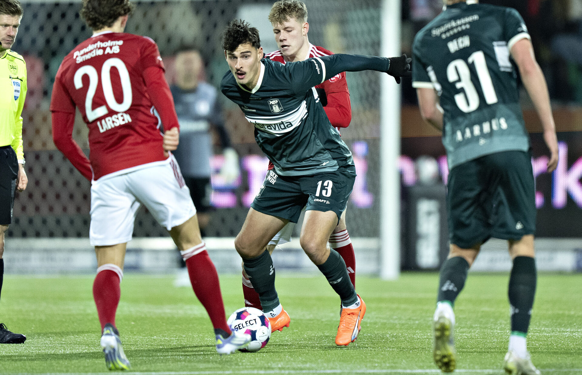 Kun 83 minutter: AGF’er vil ikke væk foto