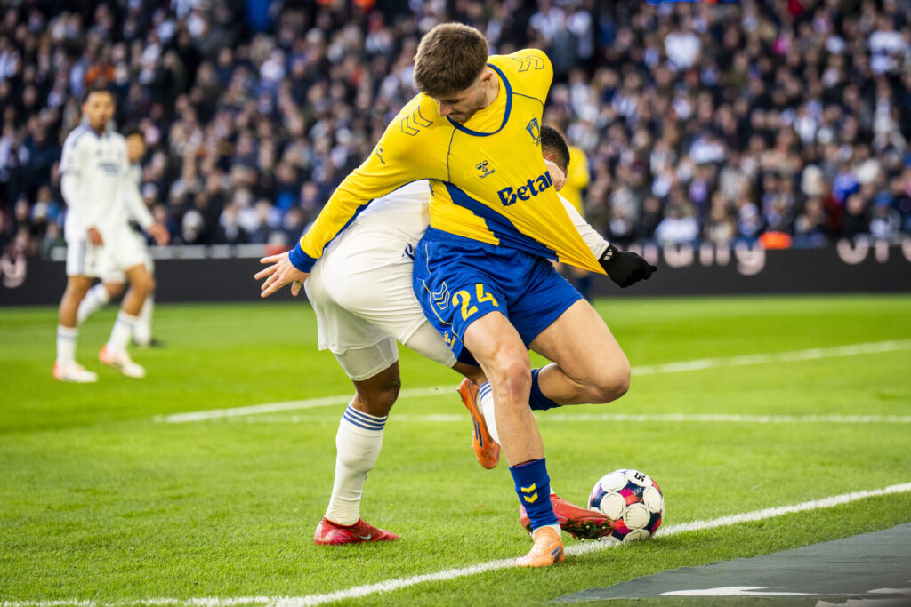 Marko Divkovic i aktion for Brøndby mod FCK.