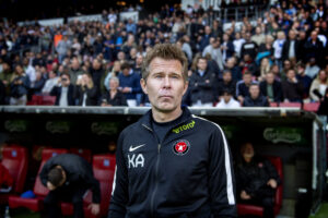 Kenneth Andersen som cheftræner for FCM inden et møde med FCK.