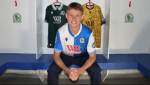 Mathias Jørgensen præsenteret i Blackburn