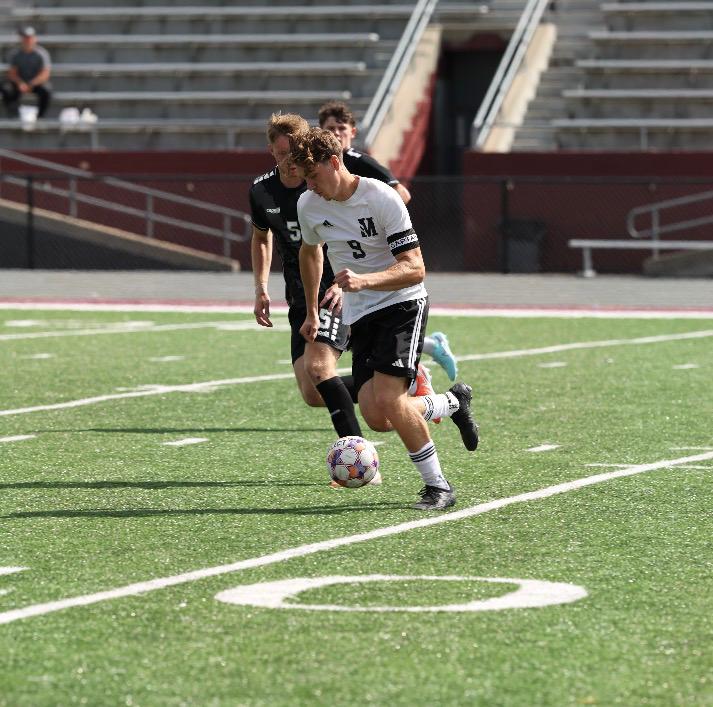 Bickel i aktion med bolden