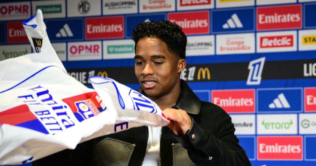 Teenagefænomen scorer i debut Foto: Olivier Chassignole/AFP/Ritzau Scanpix