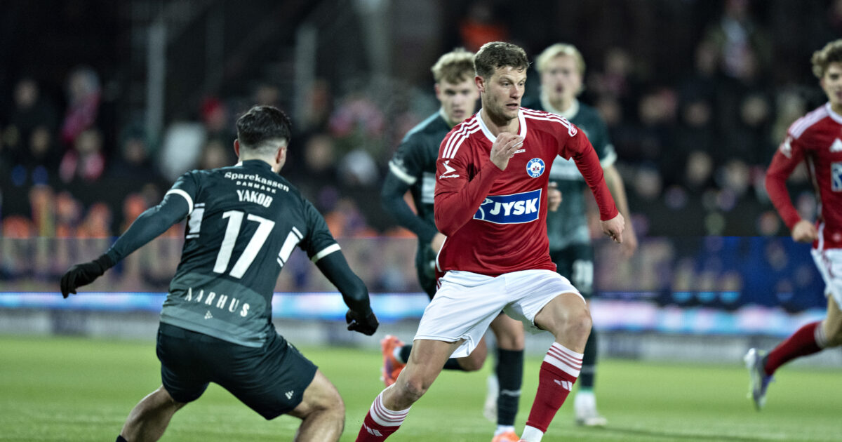 Skal have bolden mod alle på nær FCK og Brøndby Foto: Henning Bagger/Ritzau Scanpix
