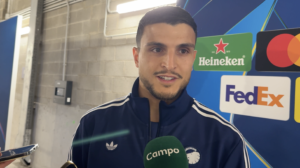 Mohamed Elyounoussi smiler under et interview