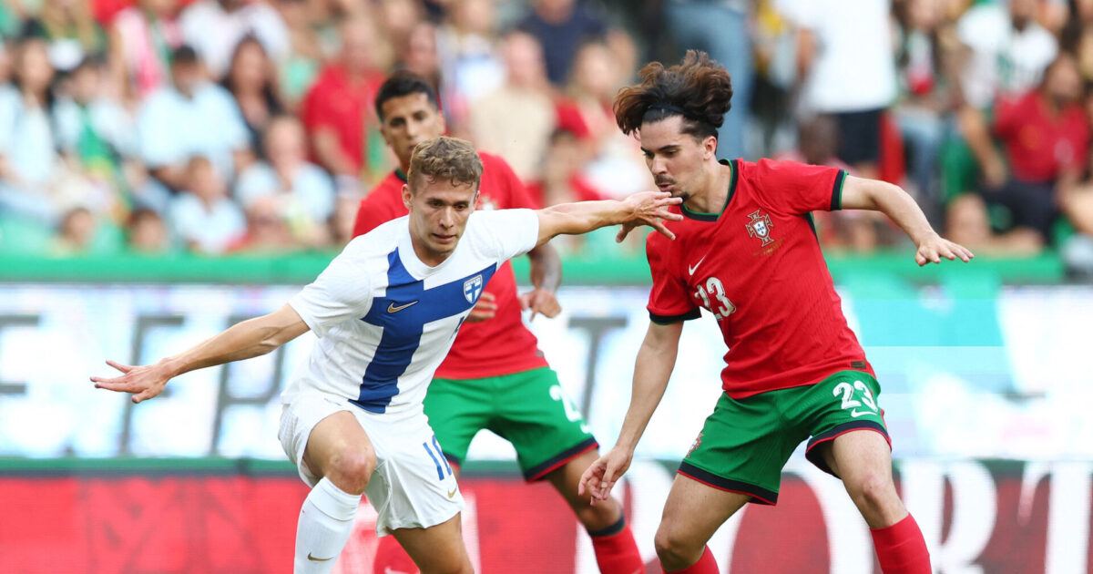 Medie: Finsk landsholdsspiller til lægetjek i OB Foto: Pedro Nunes/REUTERS