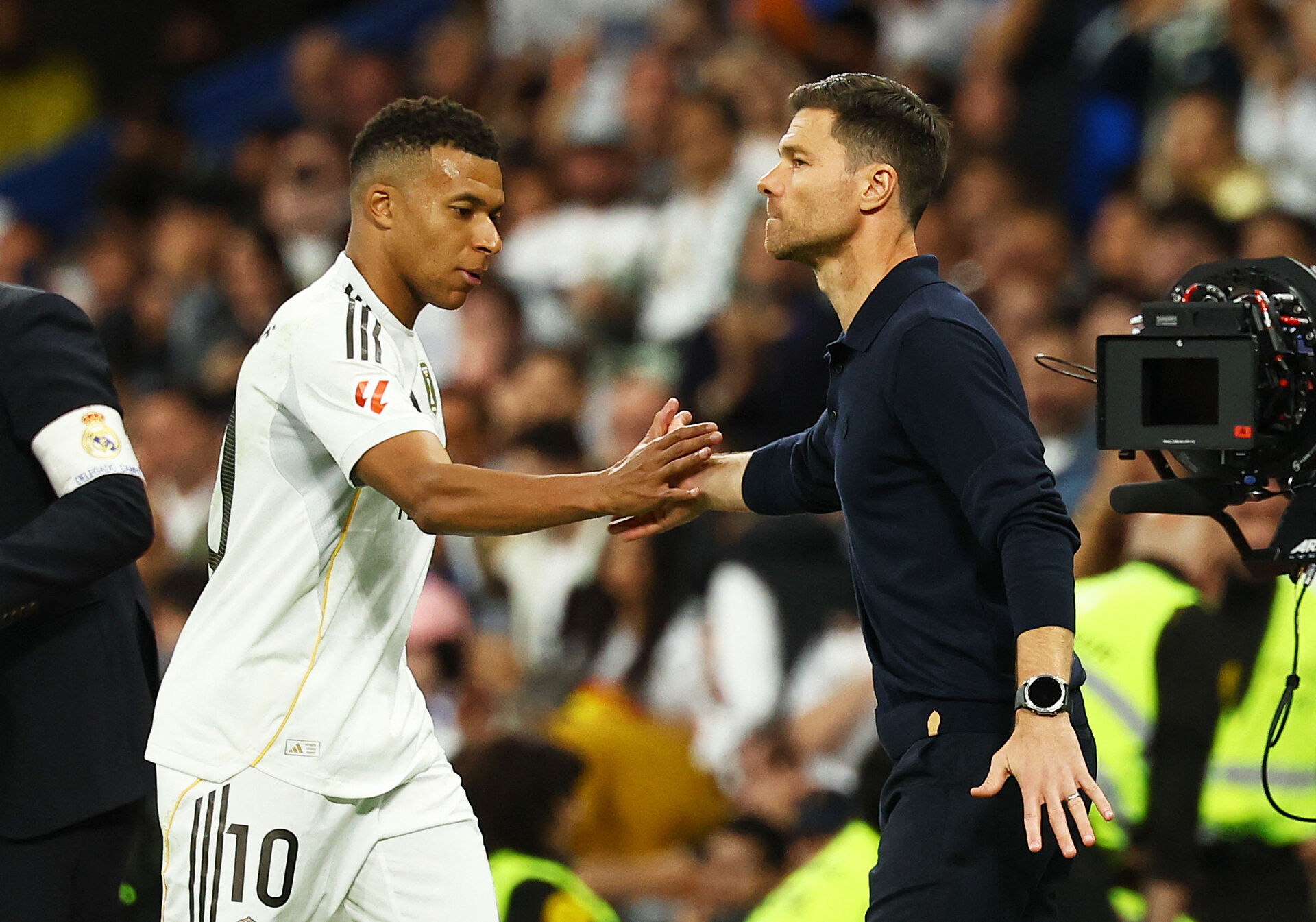 Mbappé reagerer på Alonso-afsked foto