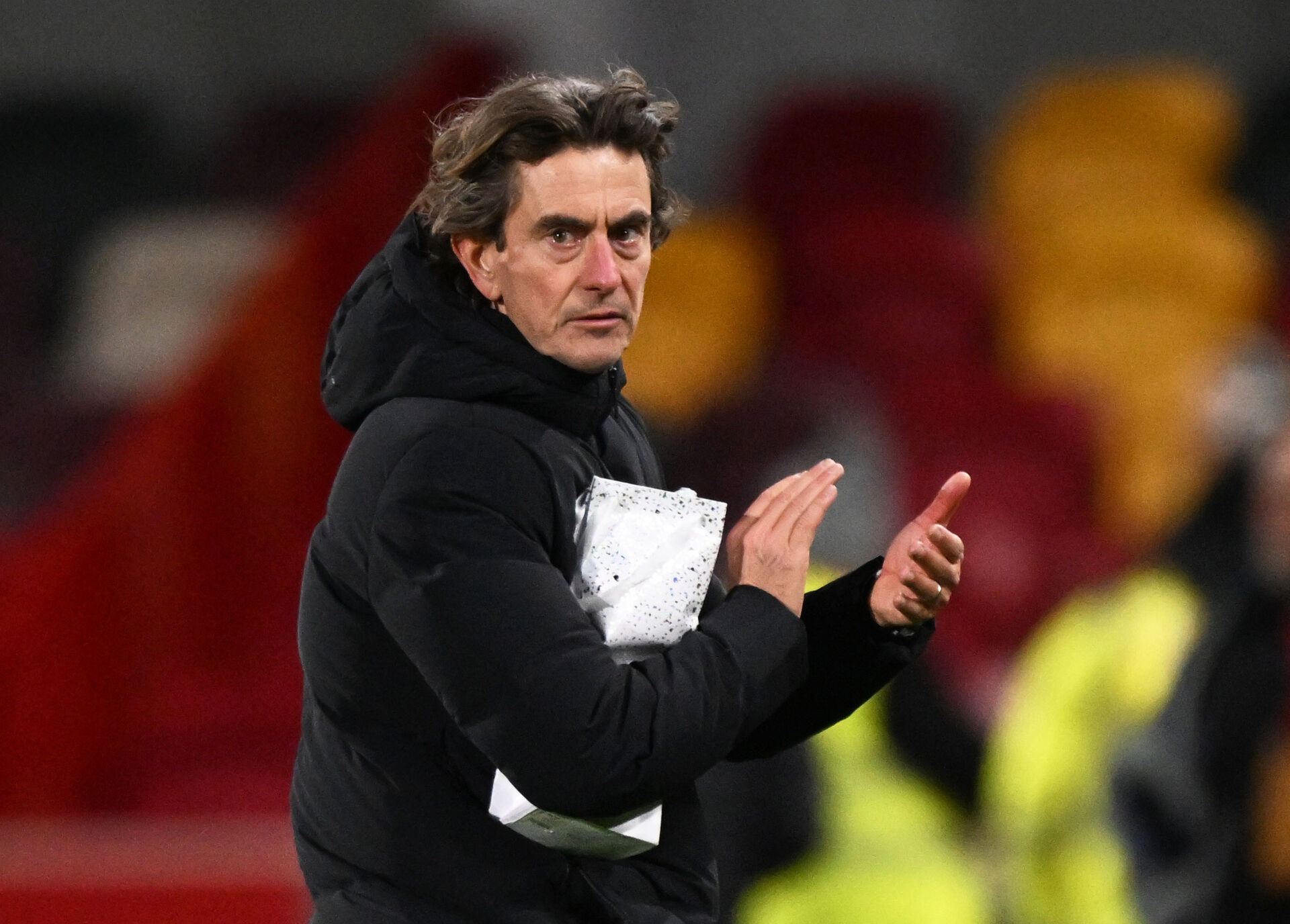 Spurs blev pibet ud: Læser ikke sociale medier foto