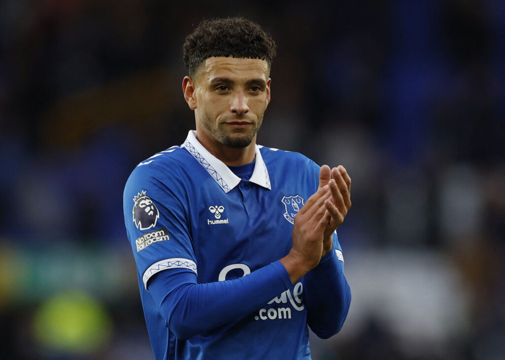 Ben Godfrey i aktion for sin tidligere klub Everton.