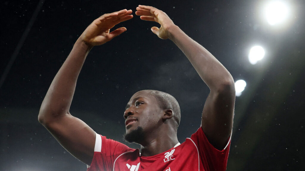 Liverpools Ibrahima Konate jubler efter sin scoring imod Newcastle