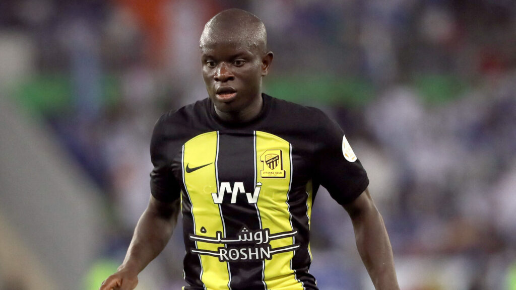 N'golo Kante i aktion for Al-Ittihad