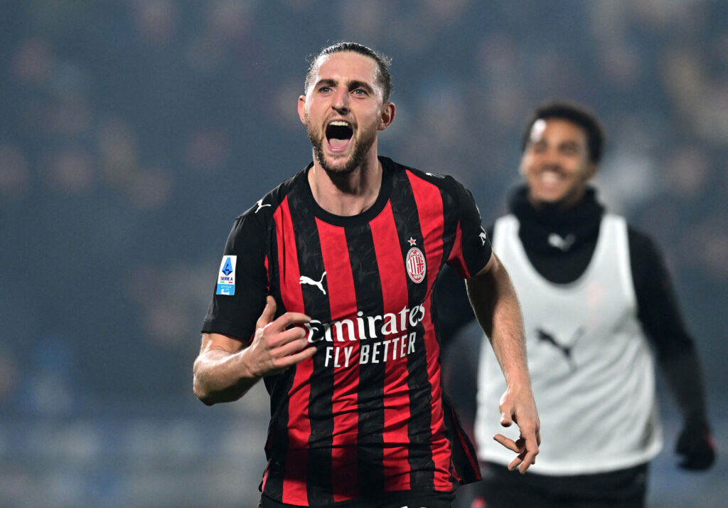 Adrien Rabiot jubler efter en scoring mod Como.