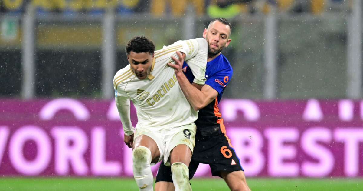 Ottemålskamp: Meister og Pisa smider 0-2-føring mod Inter Foto: Daniele Mascolo/REUTERS