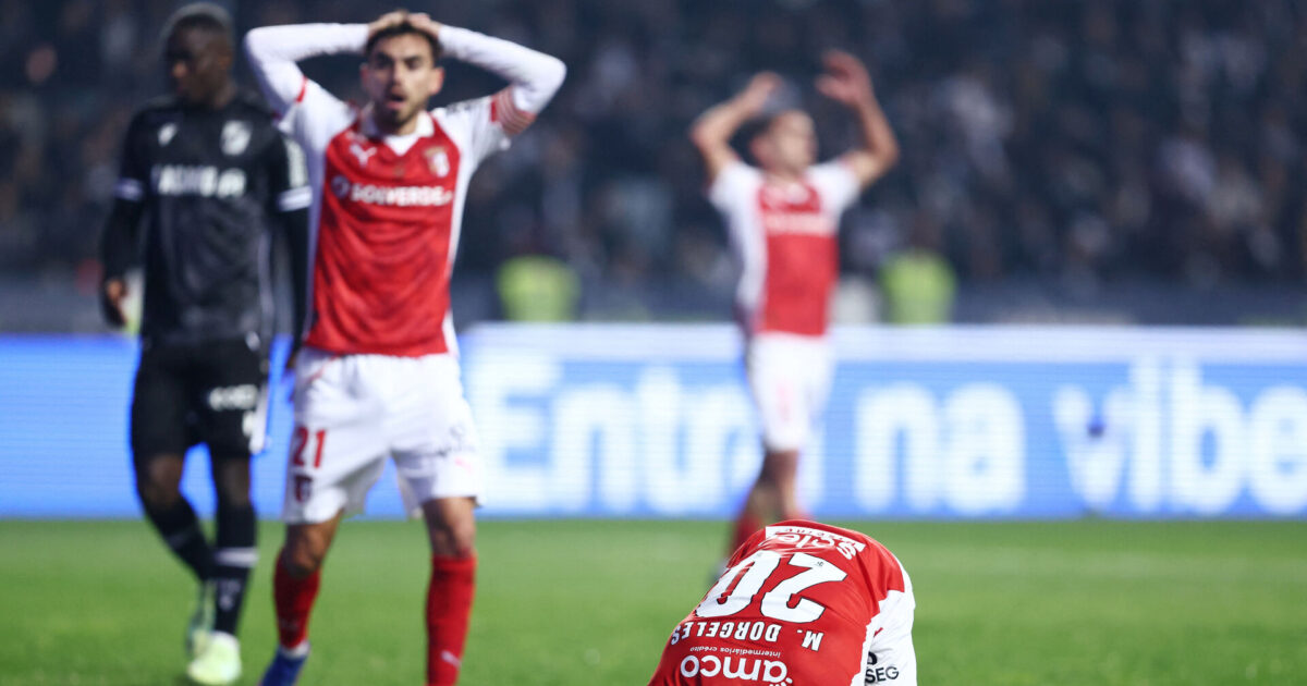 Gave til Froholdt, Bah og Hjulmand? Storhold snubler mod miniput Foto: Ritzau Scanpix/REUTERS