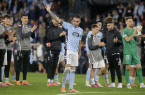 Iago Aspas i hæder efter Europa League-sejren over Nice.