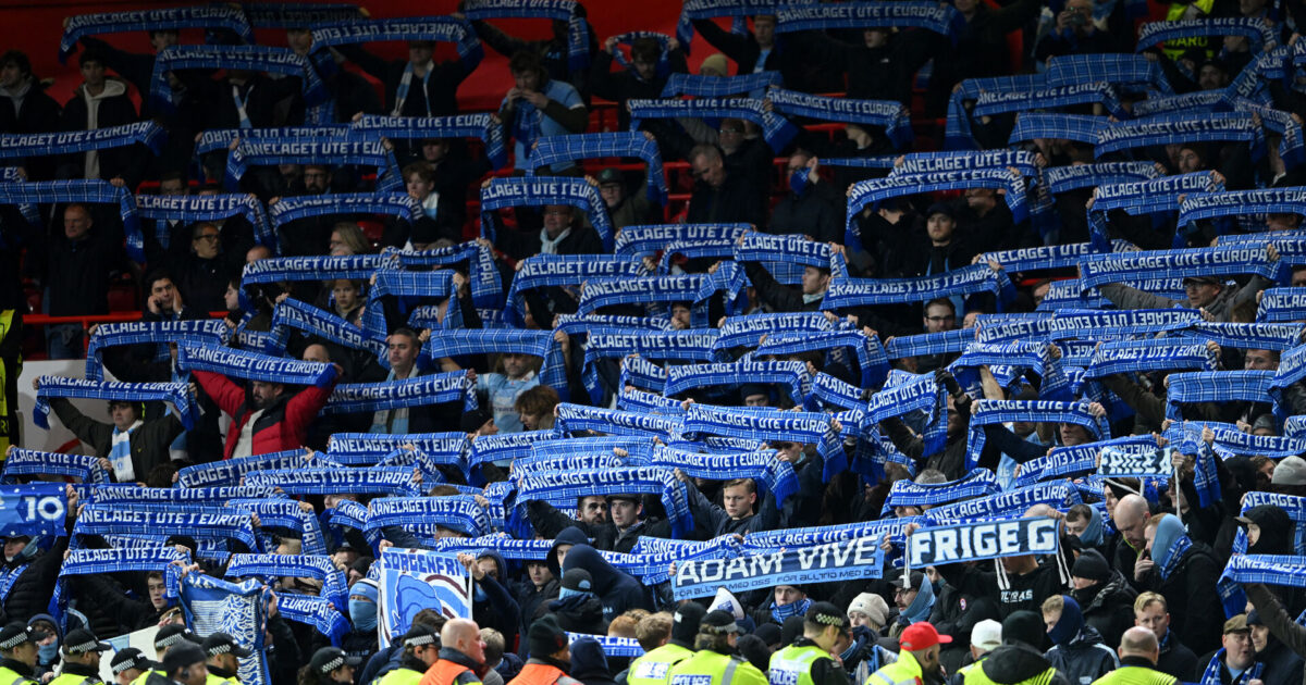 Malmö-fans sender stikpiller og kritik mod FCK og FC Rosengård Foto: Jaimi Joy/REUTERS