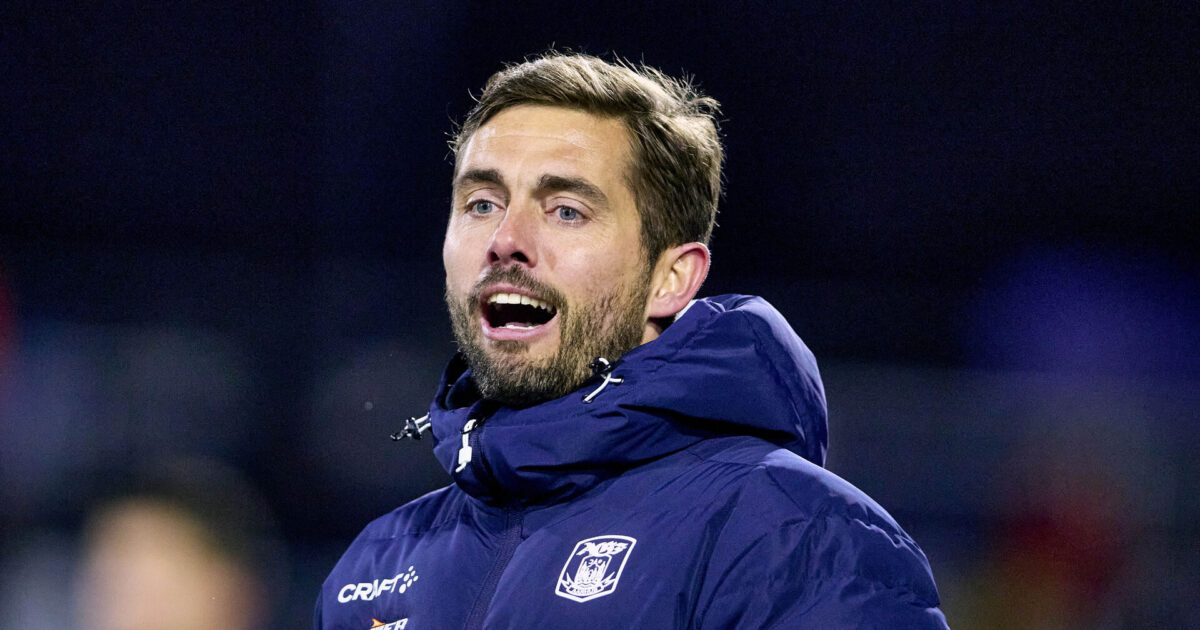 Top mod bund: Poulsen giver trupgenvalg før FCF Foto: Mikkel Berg Pedersen/Ritzau Scanpix