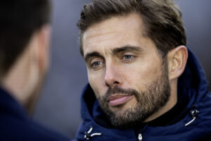 Jakob Poulsen besvarer spørgsmål