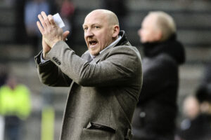 Auri Skarbalius klapper