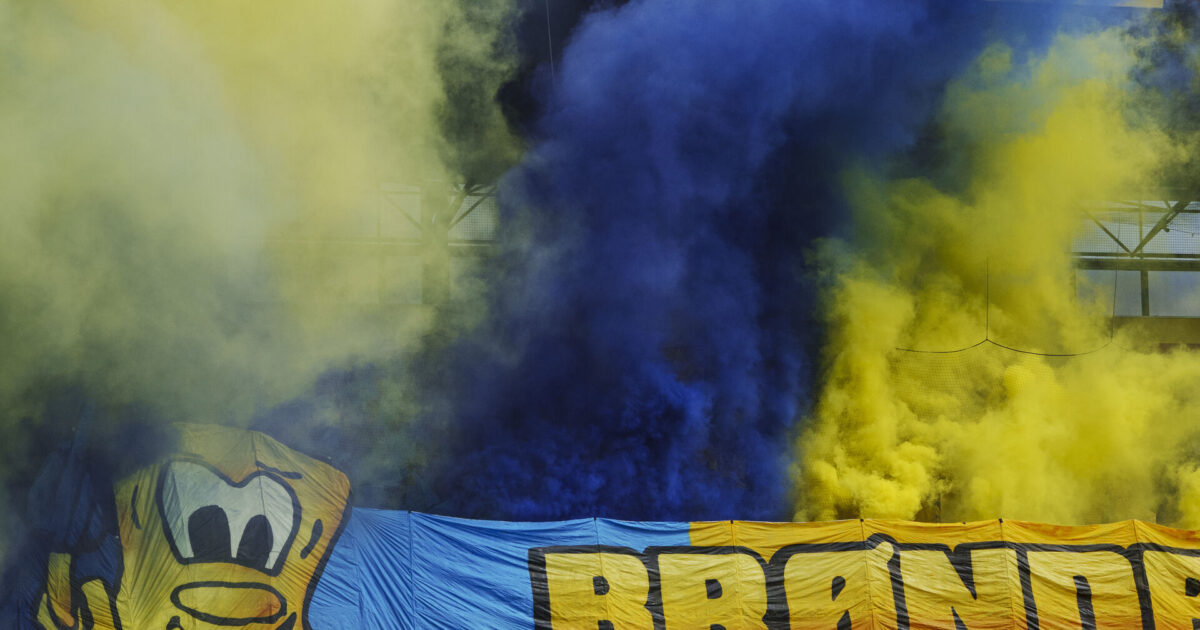 Brøndby-fan tvang trøjer af FCK-fans Foto: Liselotte Sabroe/Ritzau Scanpix