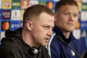 Andreas Cornelius og Jacob Neestrup besvarer spørgsmål på et pressemøde