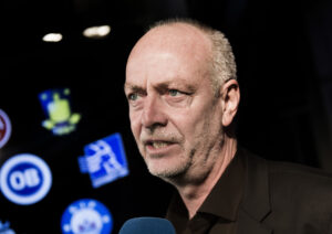 Claus Thomsen giver interview