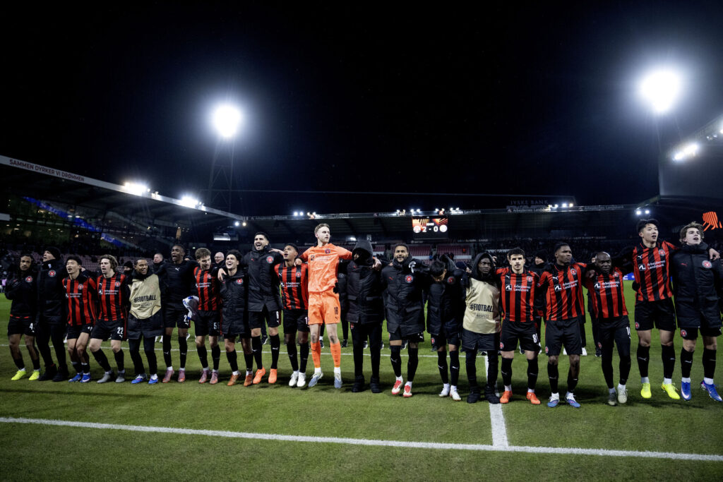 FC Midtjylland-spillerne jubler