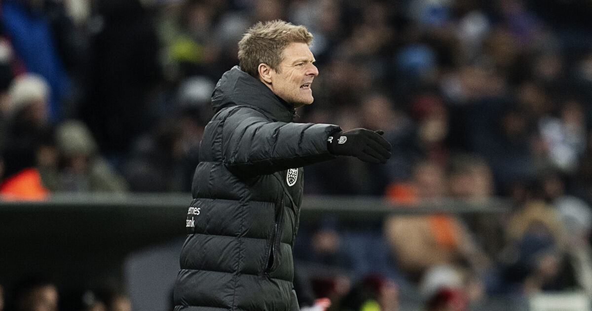 Tog fat i spillerne: Bliv ved med at køre på! Foto: Claus Bech/Ritzau Scanpix