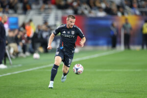 Anders Dreyer på bolden under San Diegos kamp mod CF Montreal.