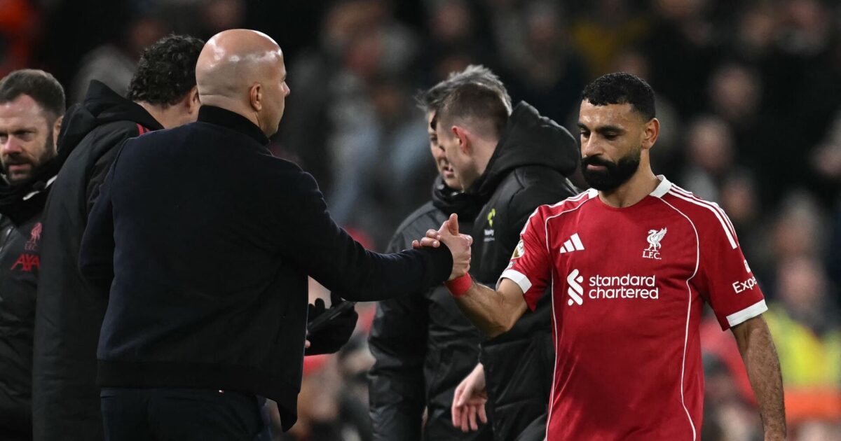 Uvis fremtid: Salah i forhandlinger om sommerskifte Foto: Photo by Paul ELLIS 