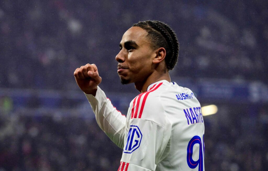 Nartey knytter næven ud til fansene