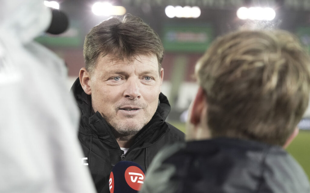 Michael Hansen i et interview med TV 2