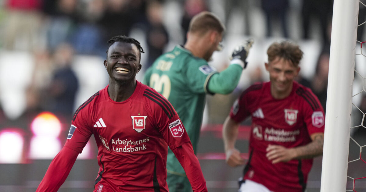 Thomasberg sender tidligere Vejle-profil helt ud i kulden Foto: Claus Fisker/Ritzau Scanpix