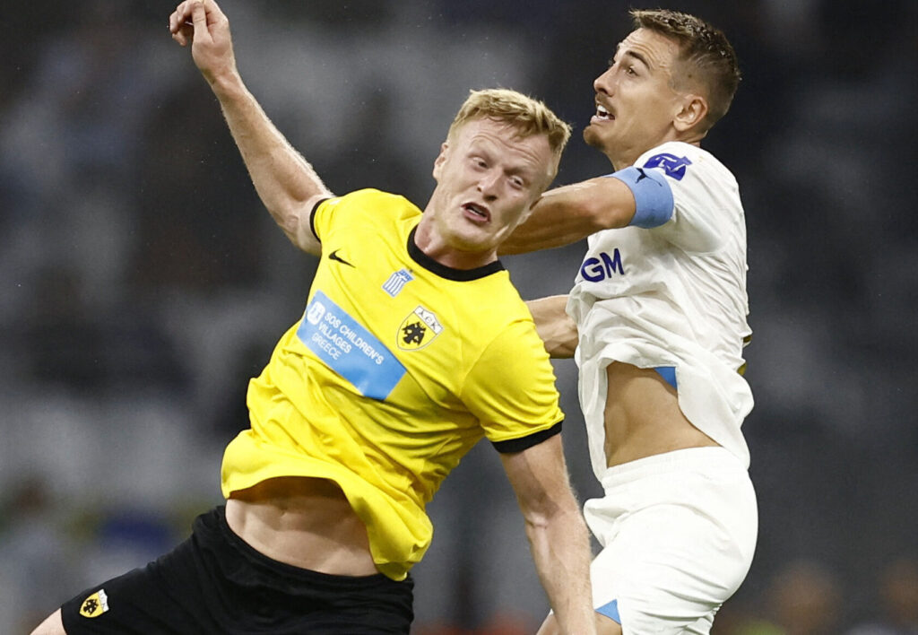 Jens Jønsson i luftduel