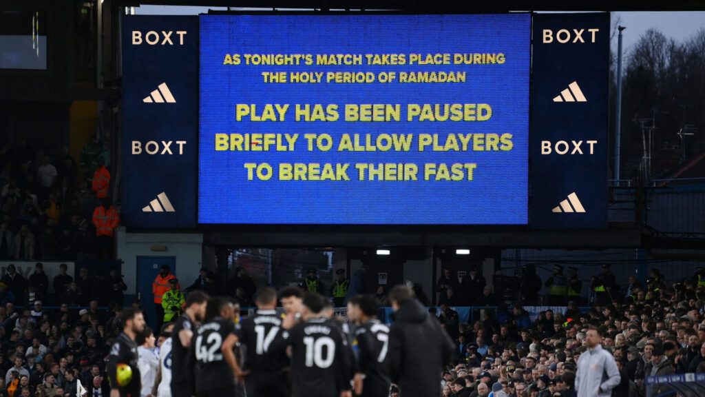 Ramadan-pausen annonceres på Elland Road