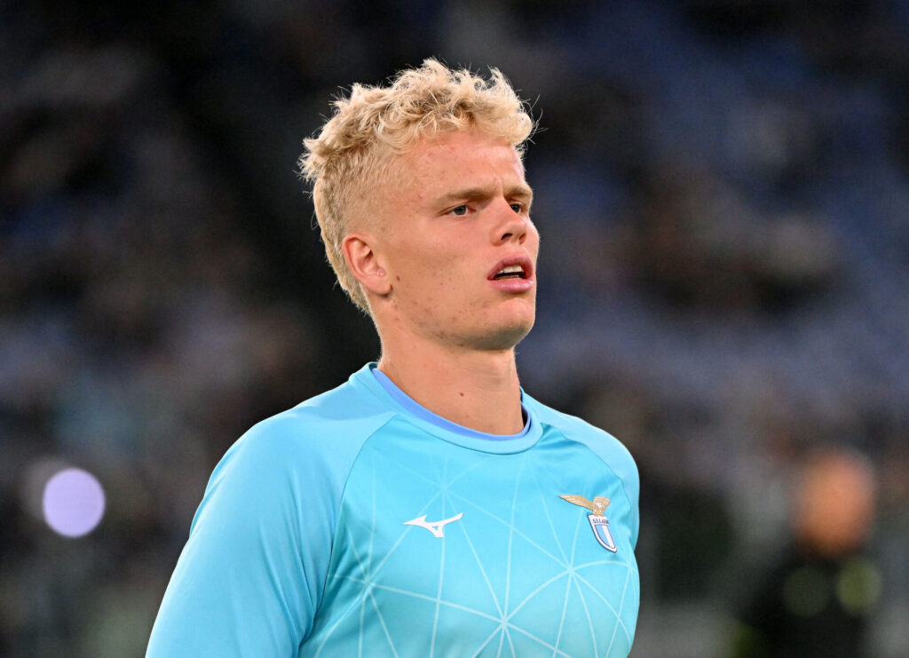 Provsgaard iført Lazios blå trøje mod Juventus