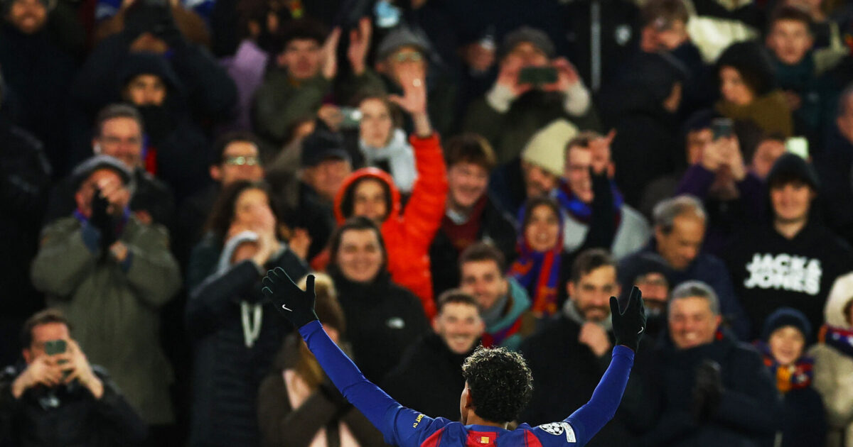 Barca overlevede sent drama mod Real-bøddel Foto: Albert Gea/REUTERS