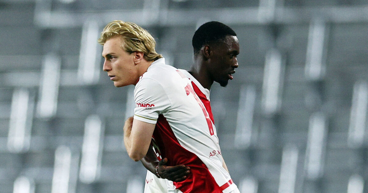 Biereth på tavlen mod Høgsberg i pokalexit Foto: Manon Cruz/REUTERS