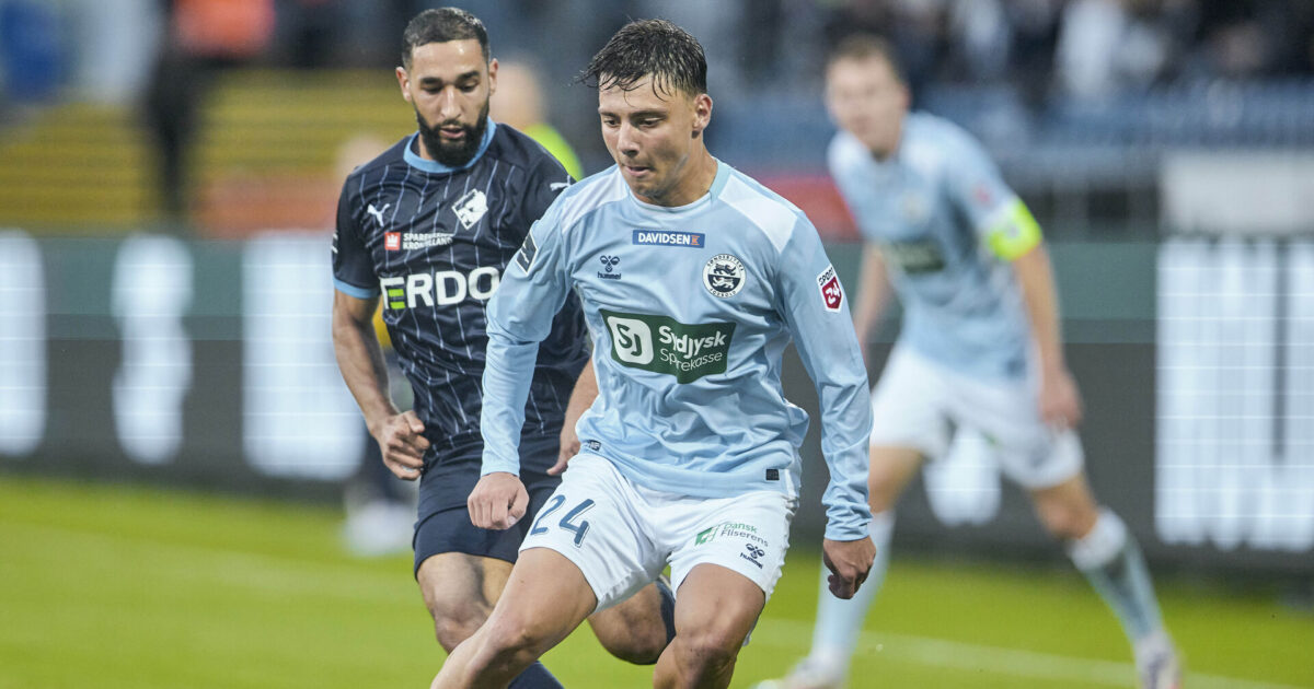 Rekordsalg? Eftertragtet teenager ser frem til sommervinduet Foto: Mikkel Berg Pedersen/Ritzau Scanpix