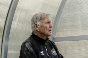 Sepp Piontek i spidsen for det danske oldboyslandshold.