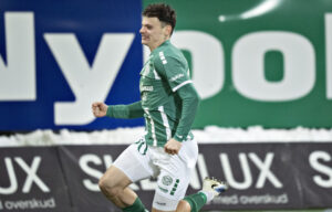 Srdjan Kuzmic jubler efter en scoring mod Brøndby IF.