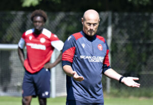 Steffen Højer under et træningspas i AaB.