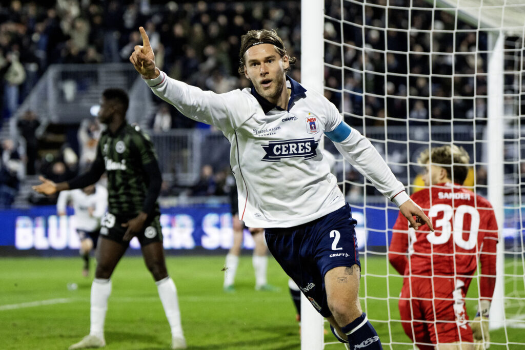 Felix Beijmo jubler efter en scoring for AGF.