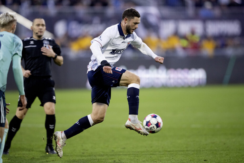 Henrik Dalsgaard med bolden