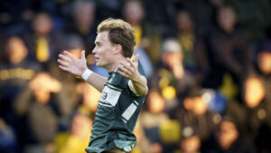 Kristian Arnstad jubler