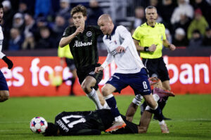 Nicolai Poulsen i kamp mod OB.